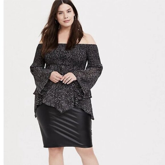 Torrid 4X Off Shoulder Animal Print Top Boho Sheer Bell Sleeve Peplum Blouse - Picture 2 of 11